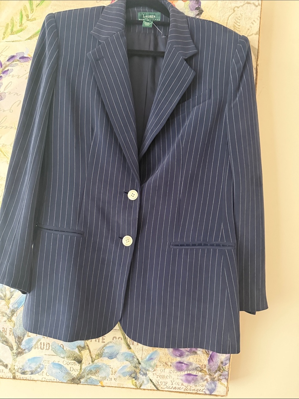 Vtg Lauren Ralph Lauren 100% Silk Pinstripe Blazer Sz 8 Lined Single Breasted